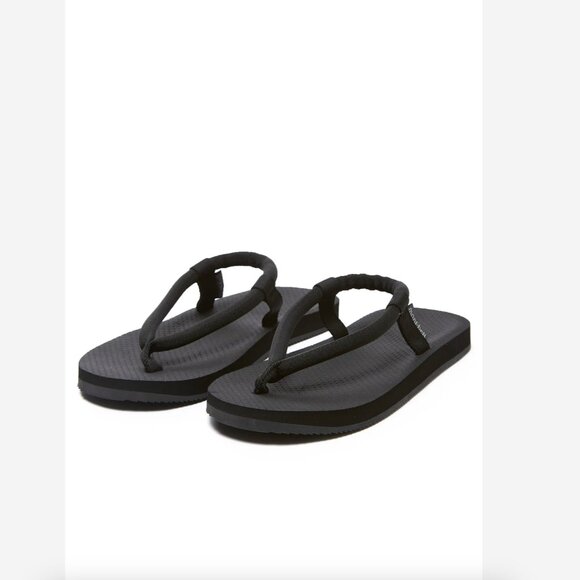Montbell Slip-On Sandals in Black - Picture 2 of 8